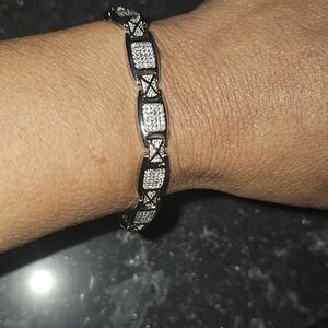 White Gold Plated 2.4 CT  Moissanite 8" Bracelet with Snap Clasp NEW‎